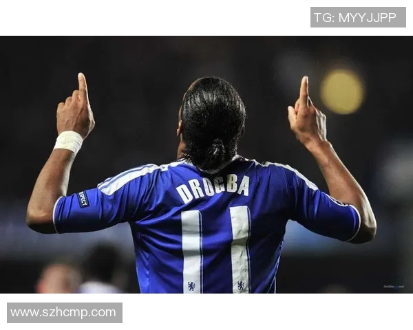 秦姓外籍足球明星的传奇故事与辉煌成就探秘